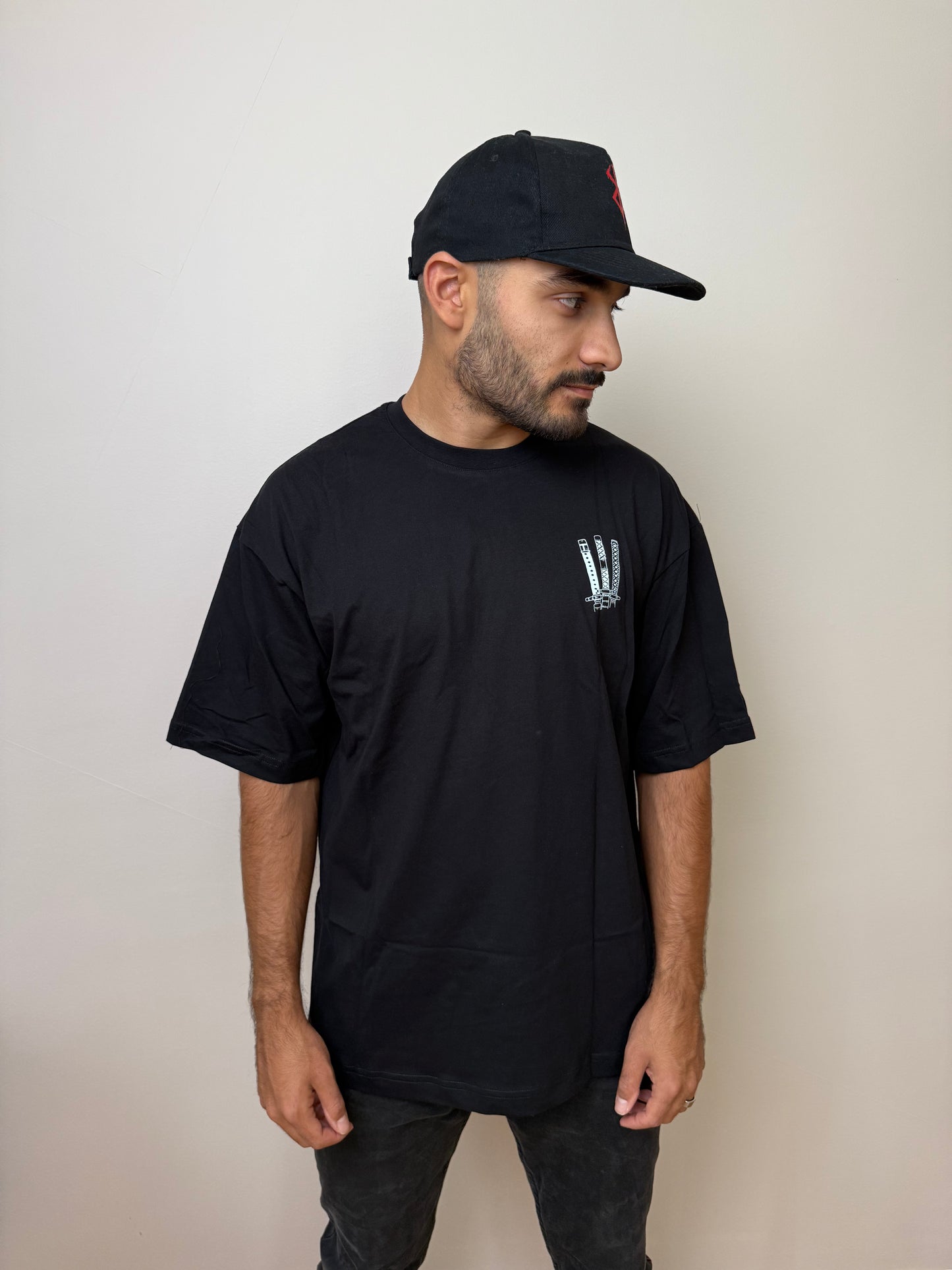 ZORO OVERSIZE T-SHIRT - ONE PIECE - Hypestore